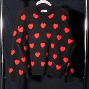 Unbranded Women's Red and Black Jumper